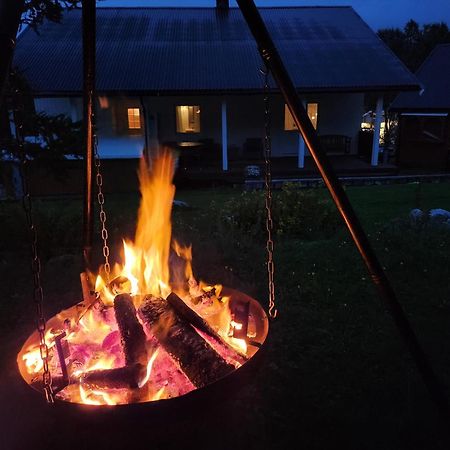 Tromtind Lodge Тромсё Экстерьер фото